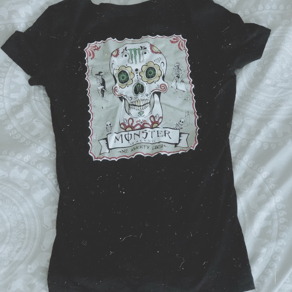 Monster Girl V Neck Skulls